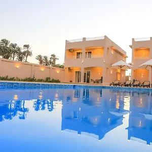 Appartement Royal Nile - Pool View 1